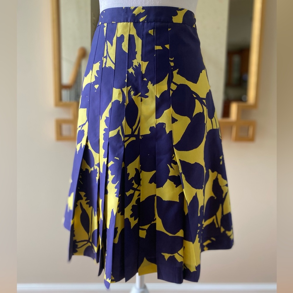 Moschino Navy & Yellow Floral A-Line Pleated Skirt